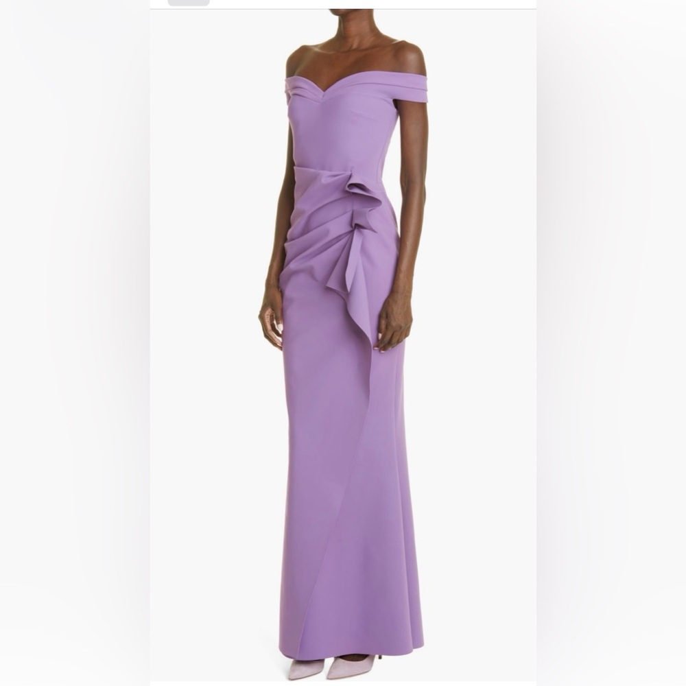 Chiara Boni La Petite Robe Radoslava
Off the Shoulder Wrap Gown